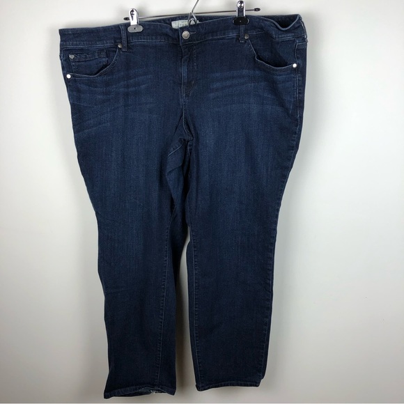 Torrid Boyfriend Jeans Dark Wash Size 28 - Picture 1 of 11